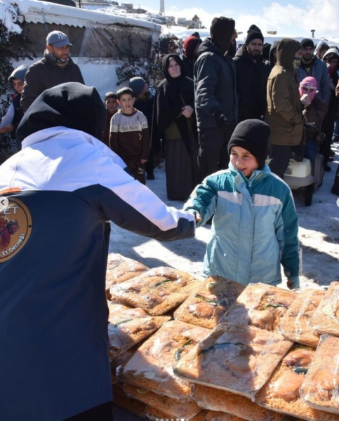 Lübnan Gıda Yardımı Dağıtımı
