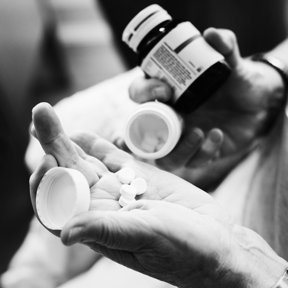 İlaç ve Tedavi Desteği